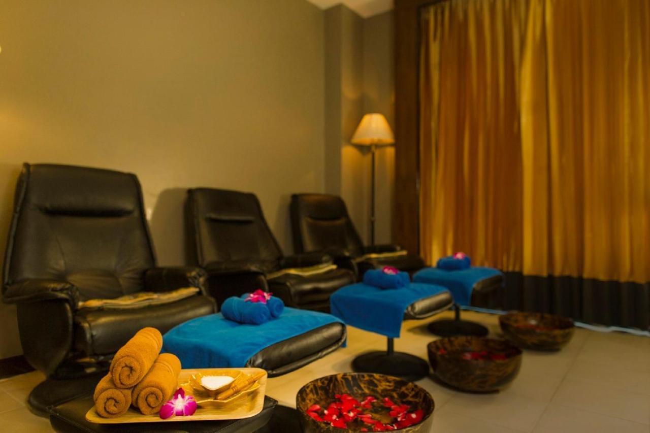 Tinidee Hotel Ранонг Экстерьер фото